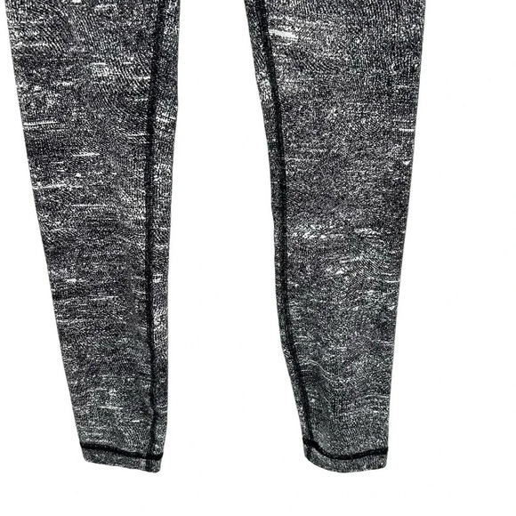 Lululemon Wunder Under Hi-Rise 7/8‎ Tight *25" Rush Jacquard Black White Size 4 - Picture 3 of 7